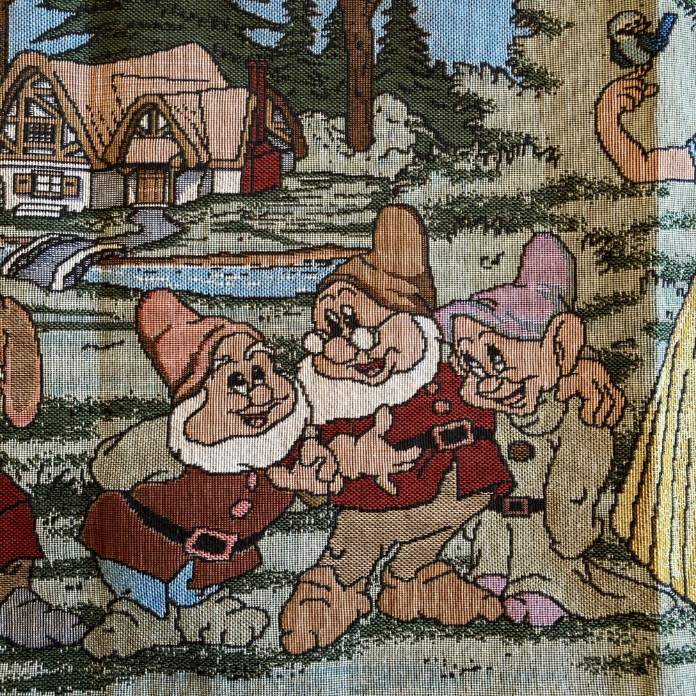 Disney Snow White and the Seven Dwarfs Table Runner Tapestry